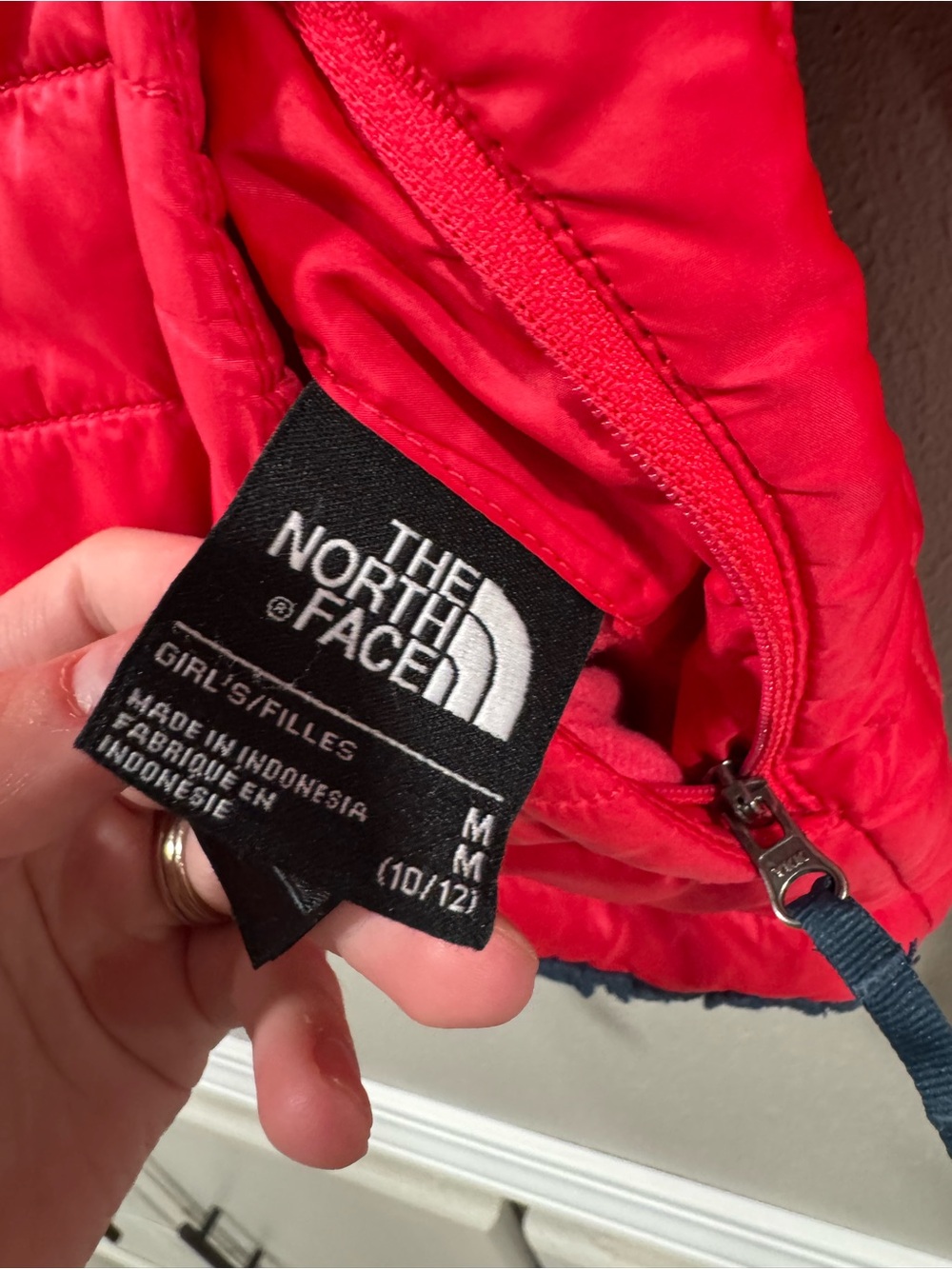 The North Face Girls Mossbud Swirl Reversible Jacket - Picture 11 of 11